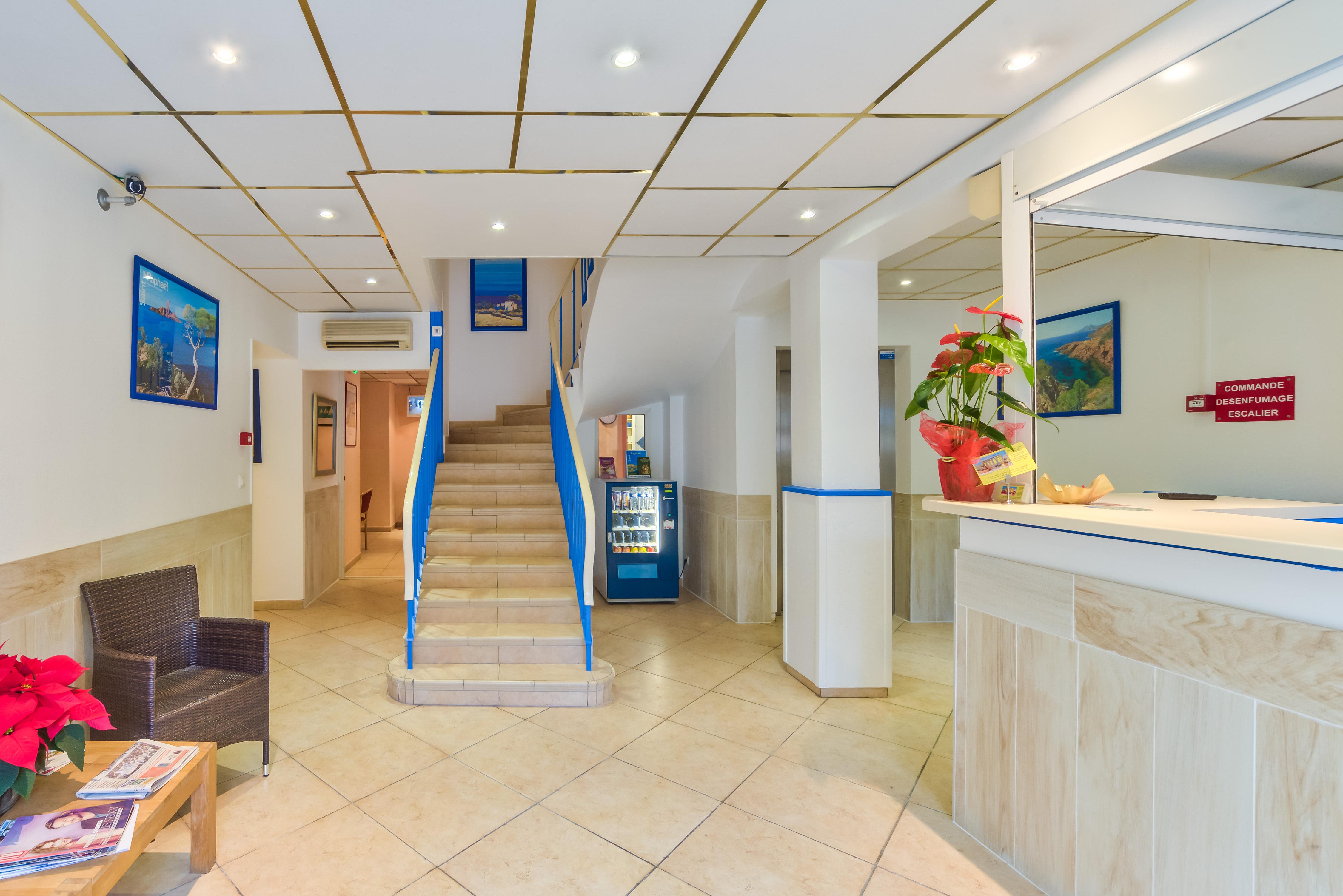 Hotel Provencal Saint-Raphaël Eksteriør billede